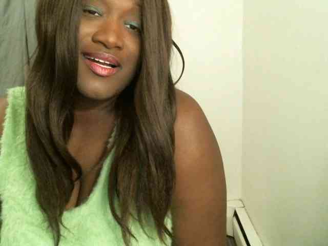 Bigtitscassie webcam