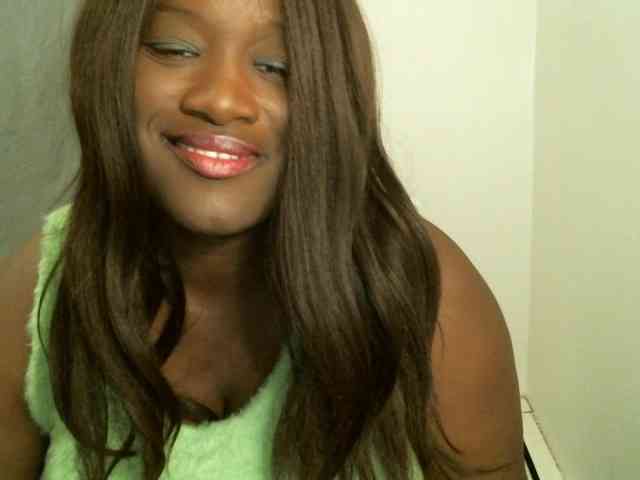 Bigtitscassie webcam