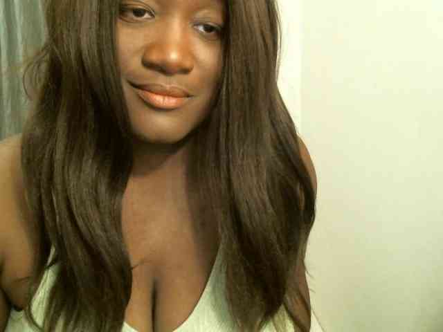 Bigtitscassie webcam