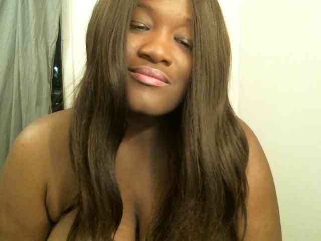 Bigtitscassie webcam