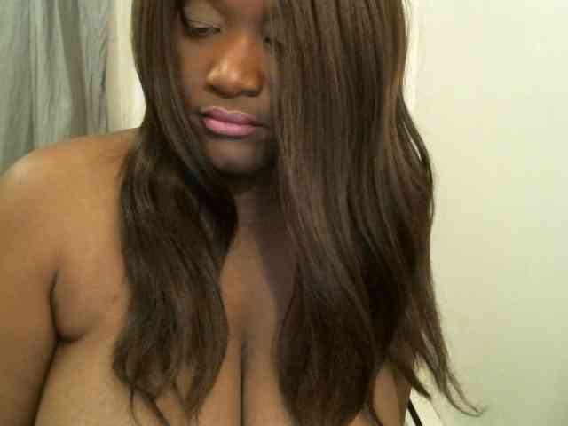 Bigtitscassie Bigtitscassie