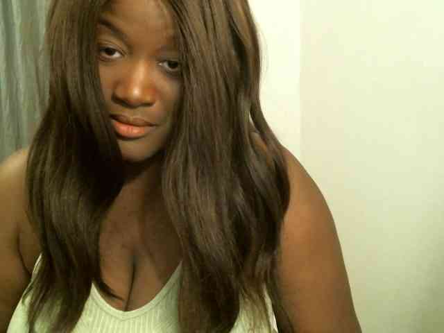 Bigtitscassie webcam