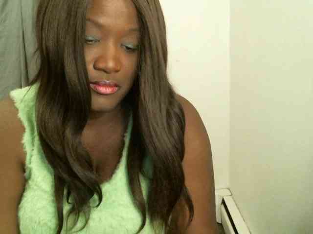 Bigtitscassie webcam