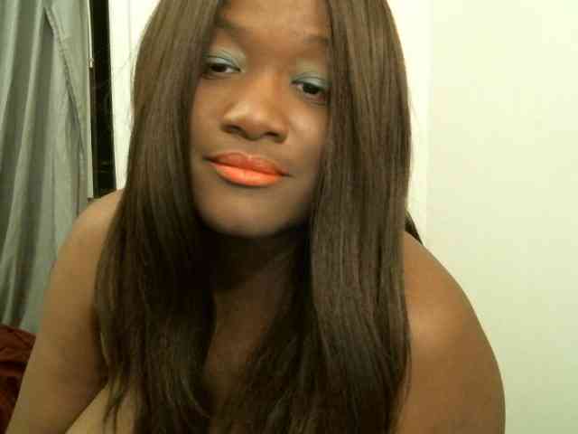 Bigtitscassie webcam