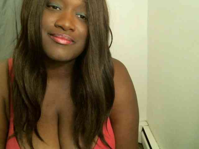 Bigtitscassie webcam