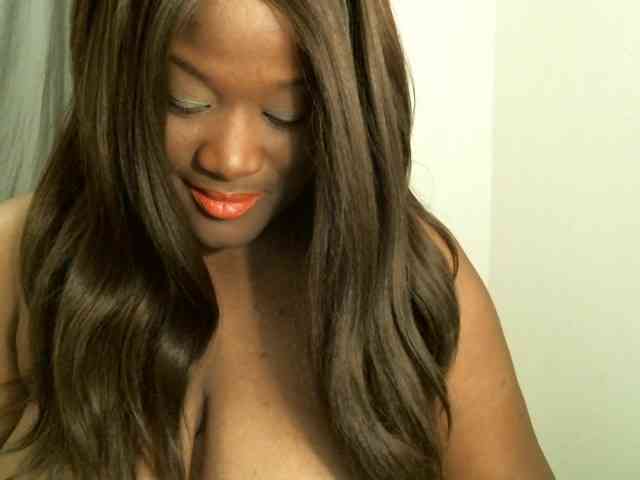 Bigtitscassie webcam