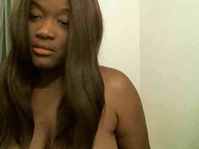 Bigtitscassie webcam