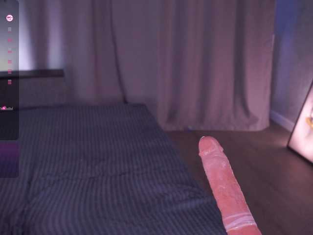 LipDipTalk's BongaCams profile