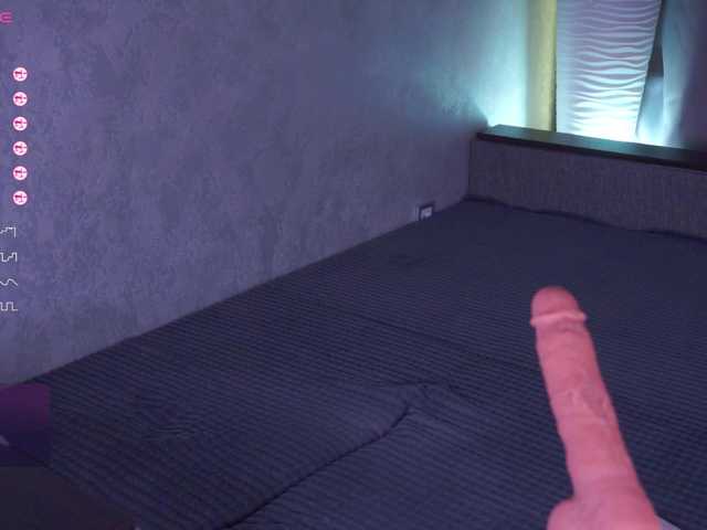 LipDipTalk from BongaCams is Freechat