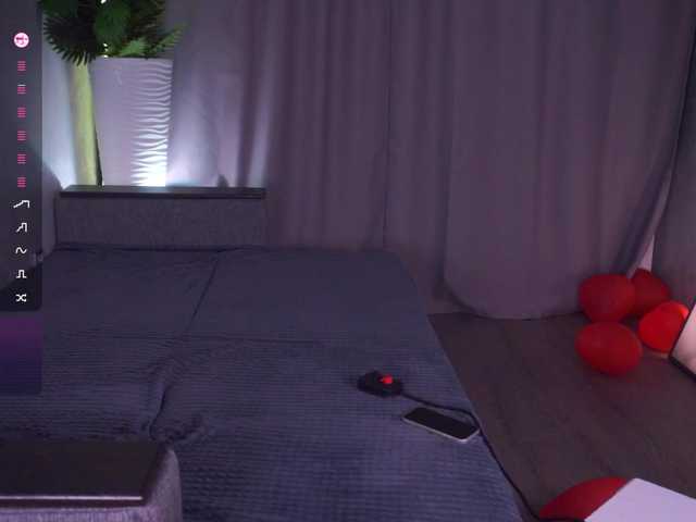 LipDipTalk from BongaCams is Freechat