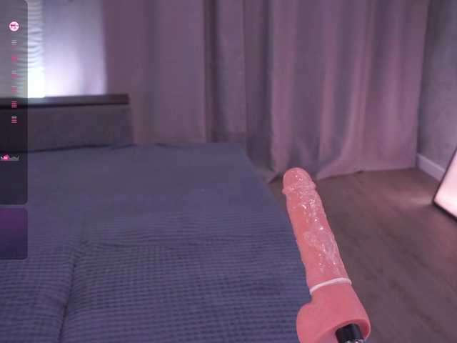 LipDipTalk's BongaCams show and profile