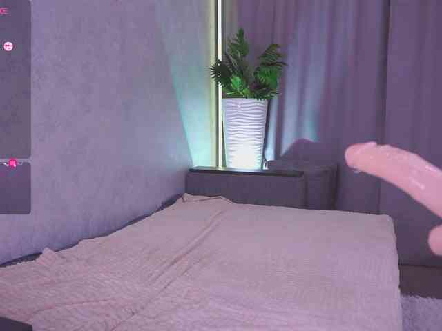 LipDipTalk LipDipTalk