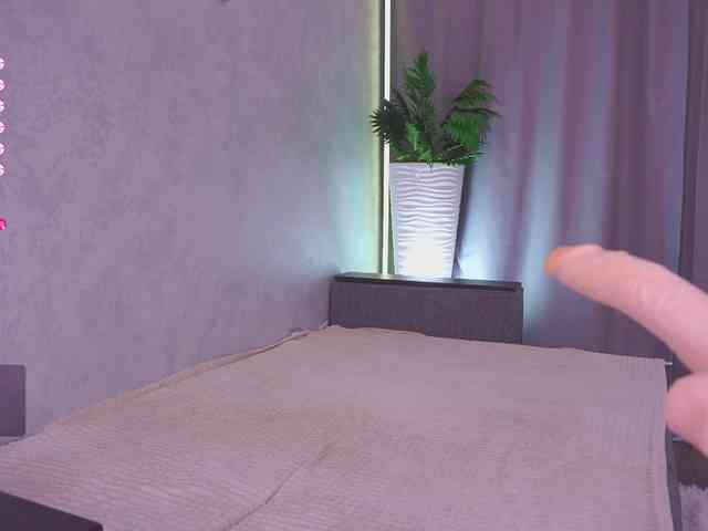 LipDipTalk LipDipTalk