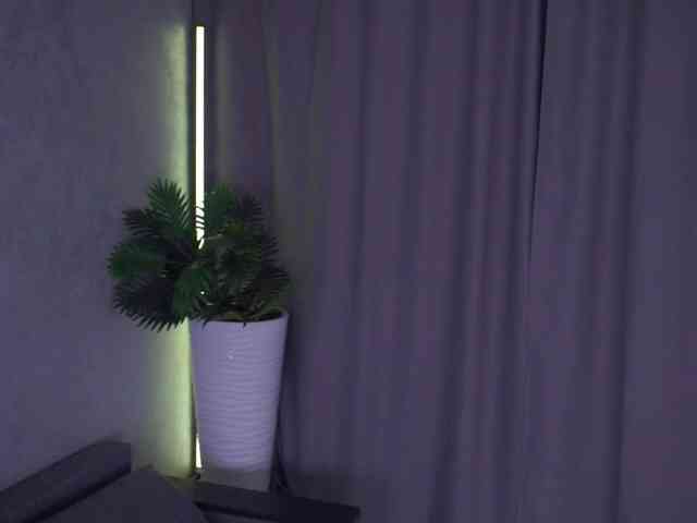 LipDipTalk LipDipTalk