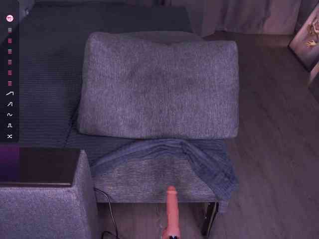 LipDipTalk LipDipTalk