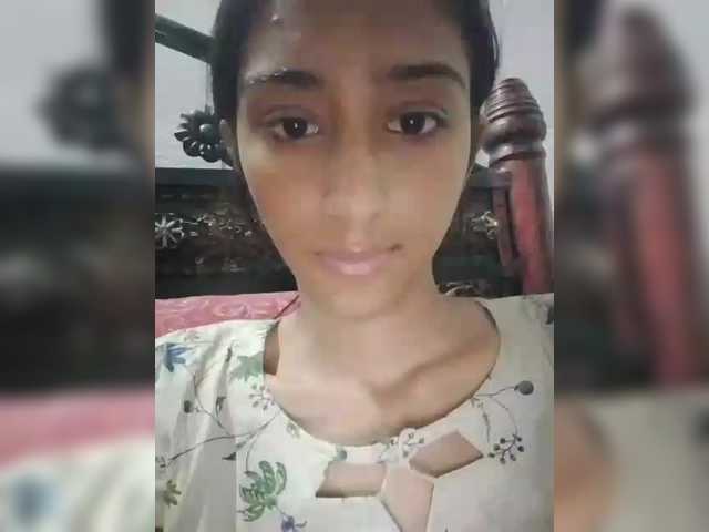 AlinaPopy's BongaCams show and profile