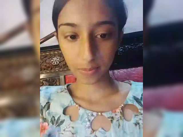 AlinaPopy's BongaCams show and profile