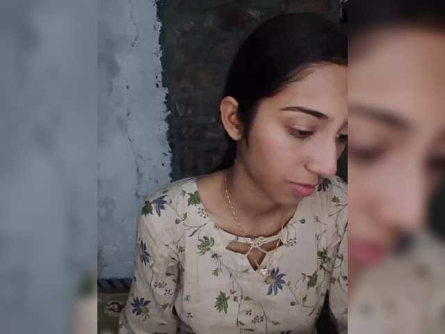 AlinaPopy's BongaCams show and profile