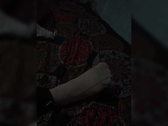 AlinaPopy's BongaCams show and profile