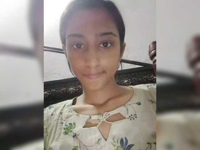 AlinaPopy's BongaCams show and profile