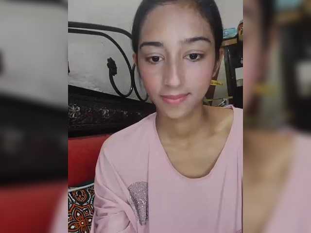 AlinaPopy's BongaCams show and profile