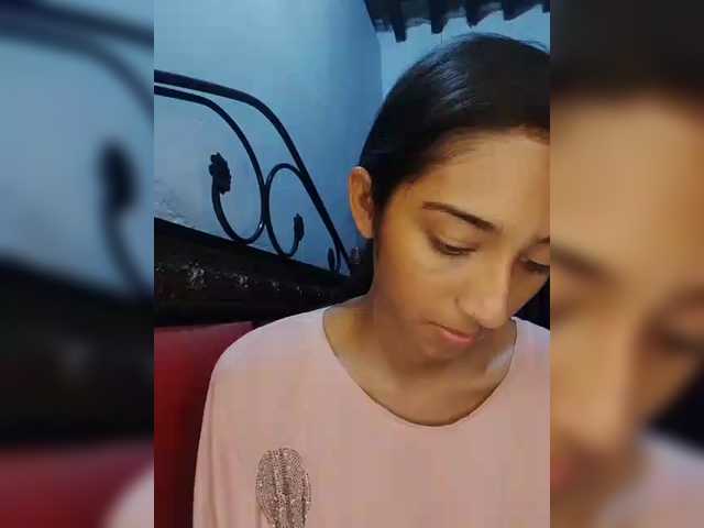 AlinaPopy's BongaCams show and profile