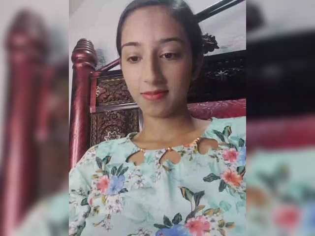 AlinaPopy's BongaCams show and profile