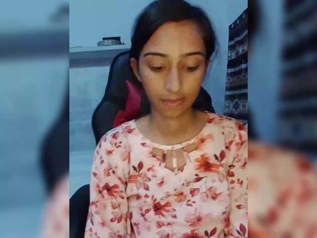 AlinaPopy's BongaCams show and profile