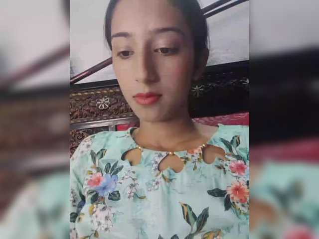 AlinaPopy's BongaCams show and profile