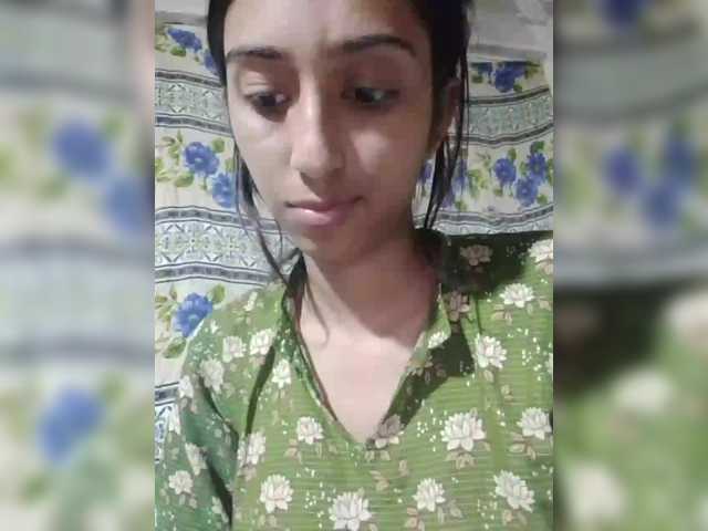 AlinaPopy's BongaCams show and profile