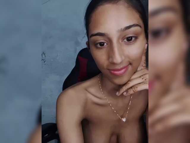 AlinaPopy's BongaCams show and profile