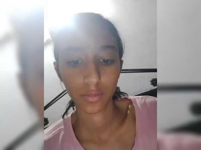 AlinaPopy's BongaCams show and profile