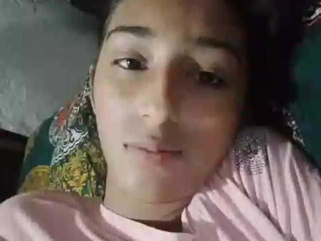 AlinaPopy's BongaCams show and profile