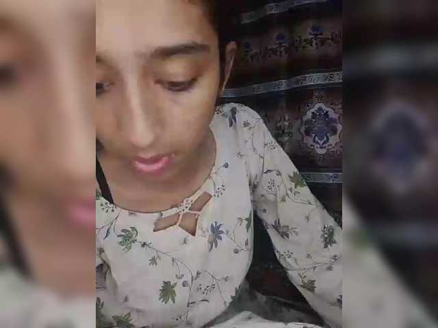 AlinaPopy's BongaCams show and profile