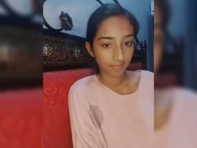 AlinaPopy's BongaCams show and profile