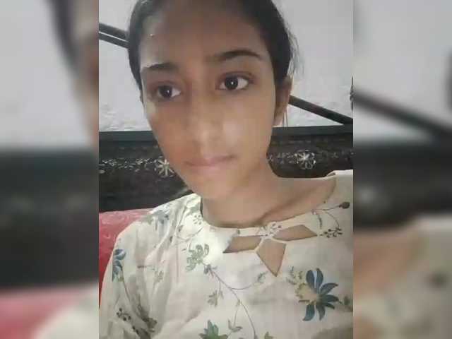 AlinaPopy's BongaCams show and profile