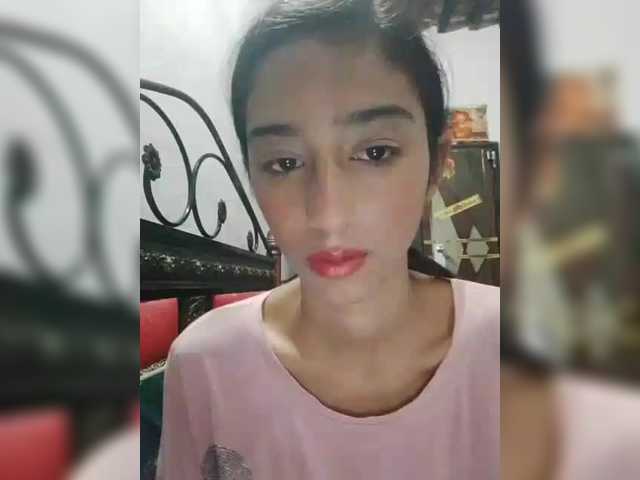 AlinaPopy's BongaCams show and profile