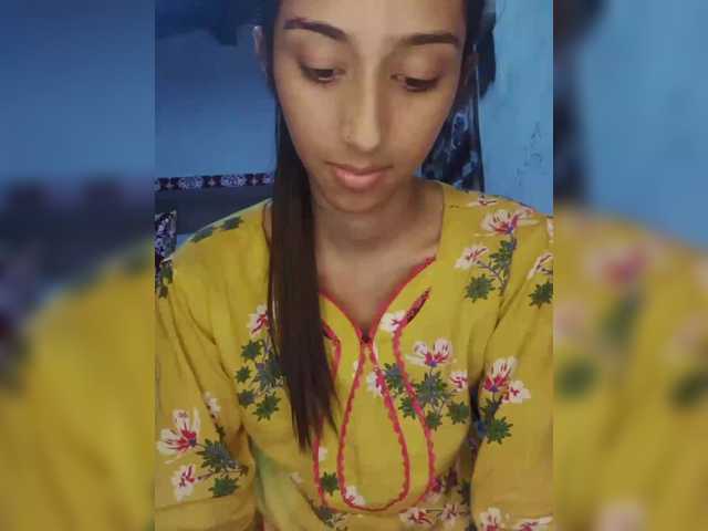 AlinaPopy's BongaCams show and profile