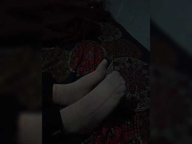 AlinaPopy's BongaCams show and profile