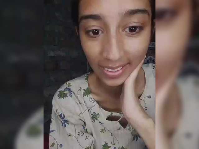 AlinaPopy's BongaCams show and profile