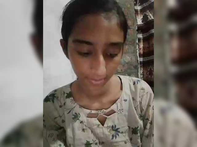 AlinaPopy's BongaCams show and profile