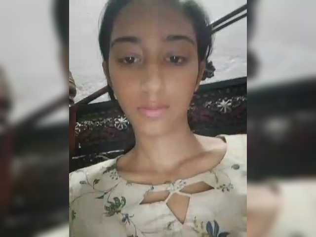 AlinaPopy's BongaCams show and profile