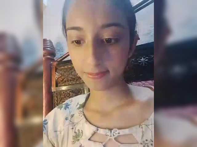 AlinaPopy's BongaCams show and profile