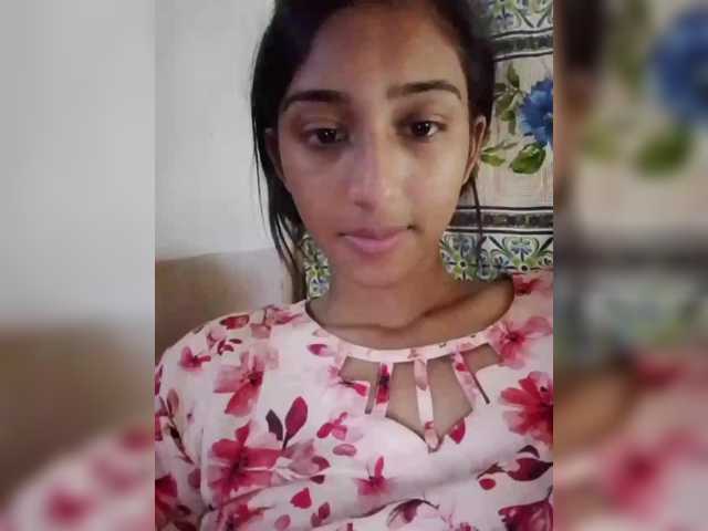 AlinaPopy's BongaCams show and profile