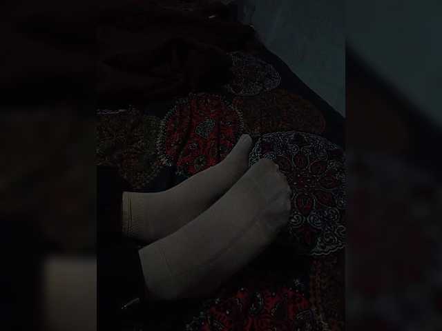 AlinaPopy's BongaCams show and profile