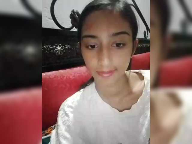 AlinaPopy's BongaCams show and profile