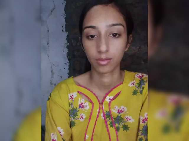 AlinaPopy's BongaCams show and profile