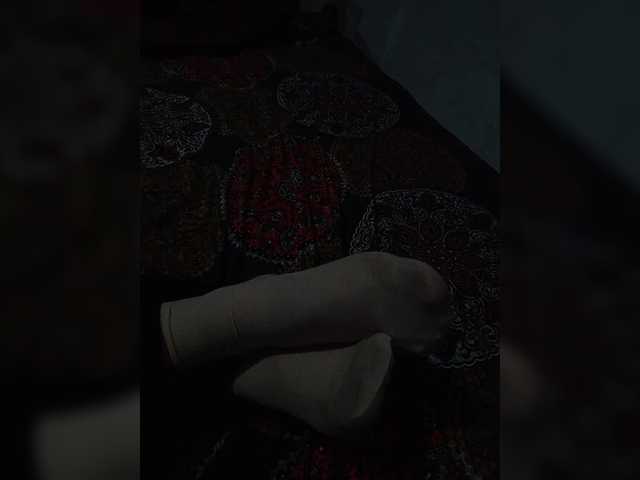 AlinaPopy's BongaCams show and profile