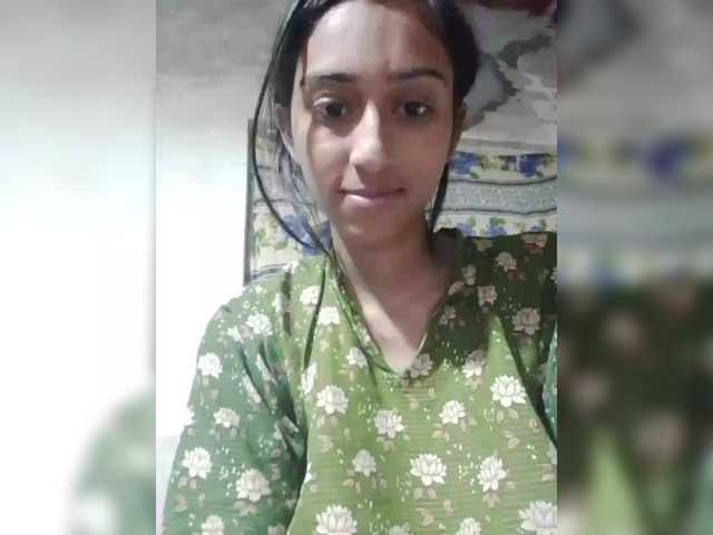 AlinaPopy's BongaCams show and profile