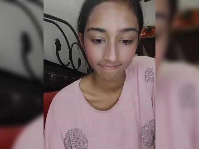 AlinaPopy's BongaCams show and profile